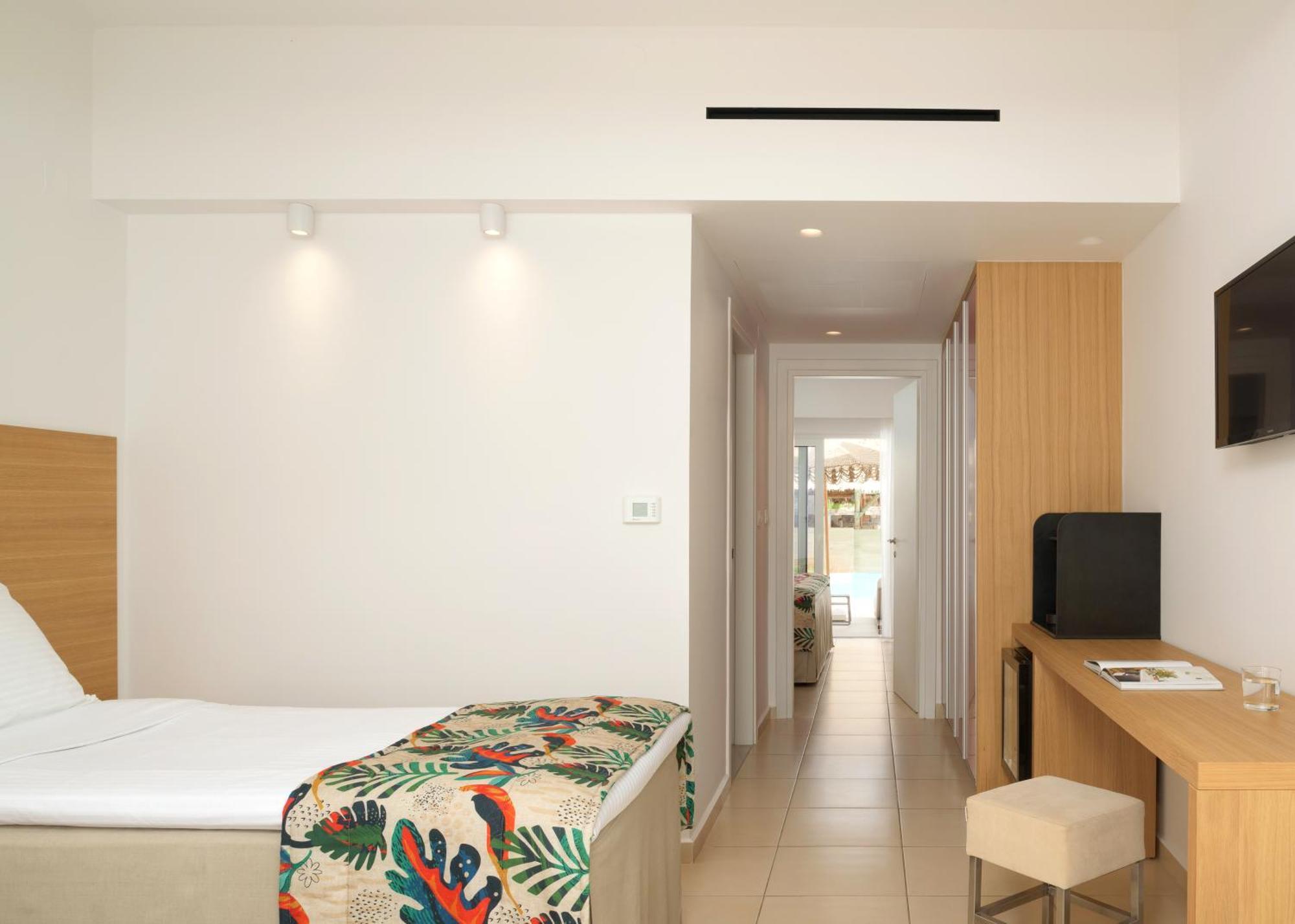 High Beach Resort Malia  Exterior photo